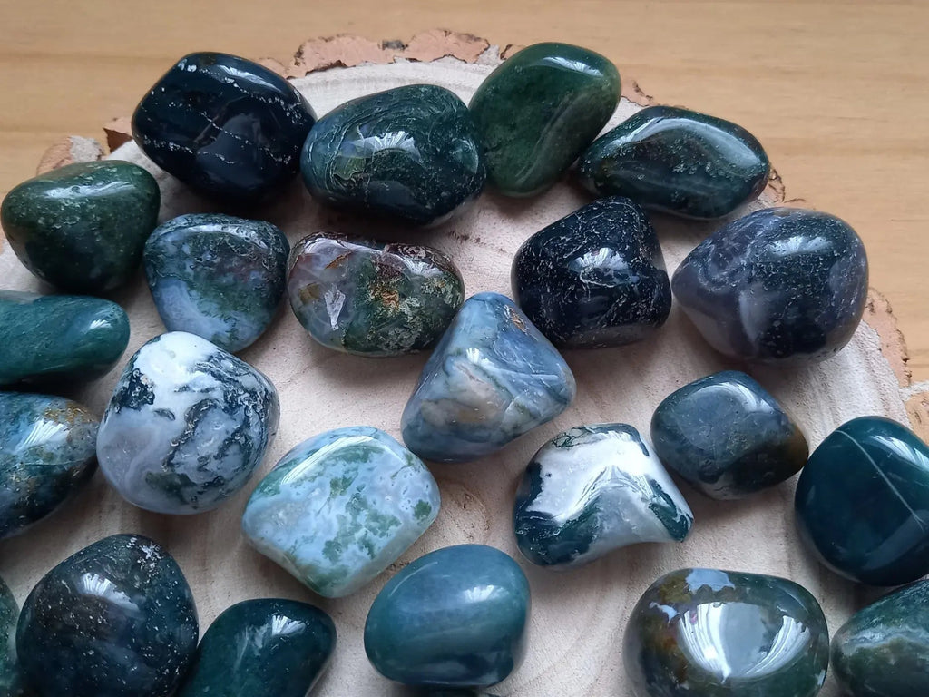 Moss Agate Crystal Tumble TheQuirkyPagan
