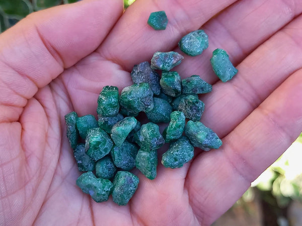 Raw Emerald Crystal Pieces - Fine Grade - Small x 3. TheQuirkyPagan