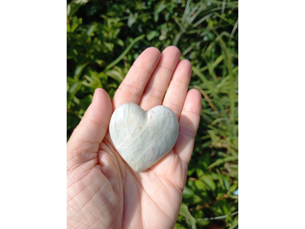 Aquamarine Crystal Heart, Aquamarine Gemstone Heart, Natural Aquamarine Stone, Blue Crystal Heart, Gift for Her, THIS PIECE, 56g